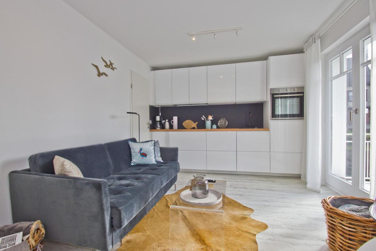 Ferienwohnung Mit Balkon Und Meerblick - Ferienresidenz Zwei Bodden Fewo 1-4 Lietzow Exterior foto